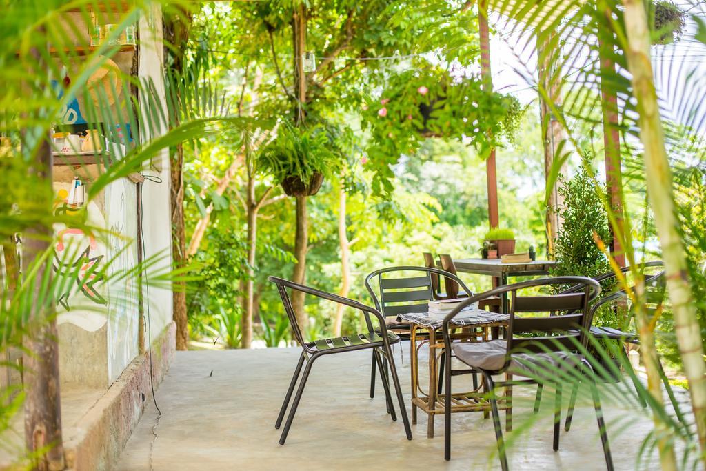 Hotel Baan Kati Sod Pai Esterno foto