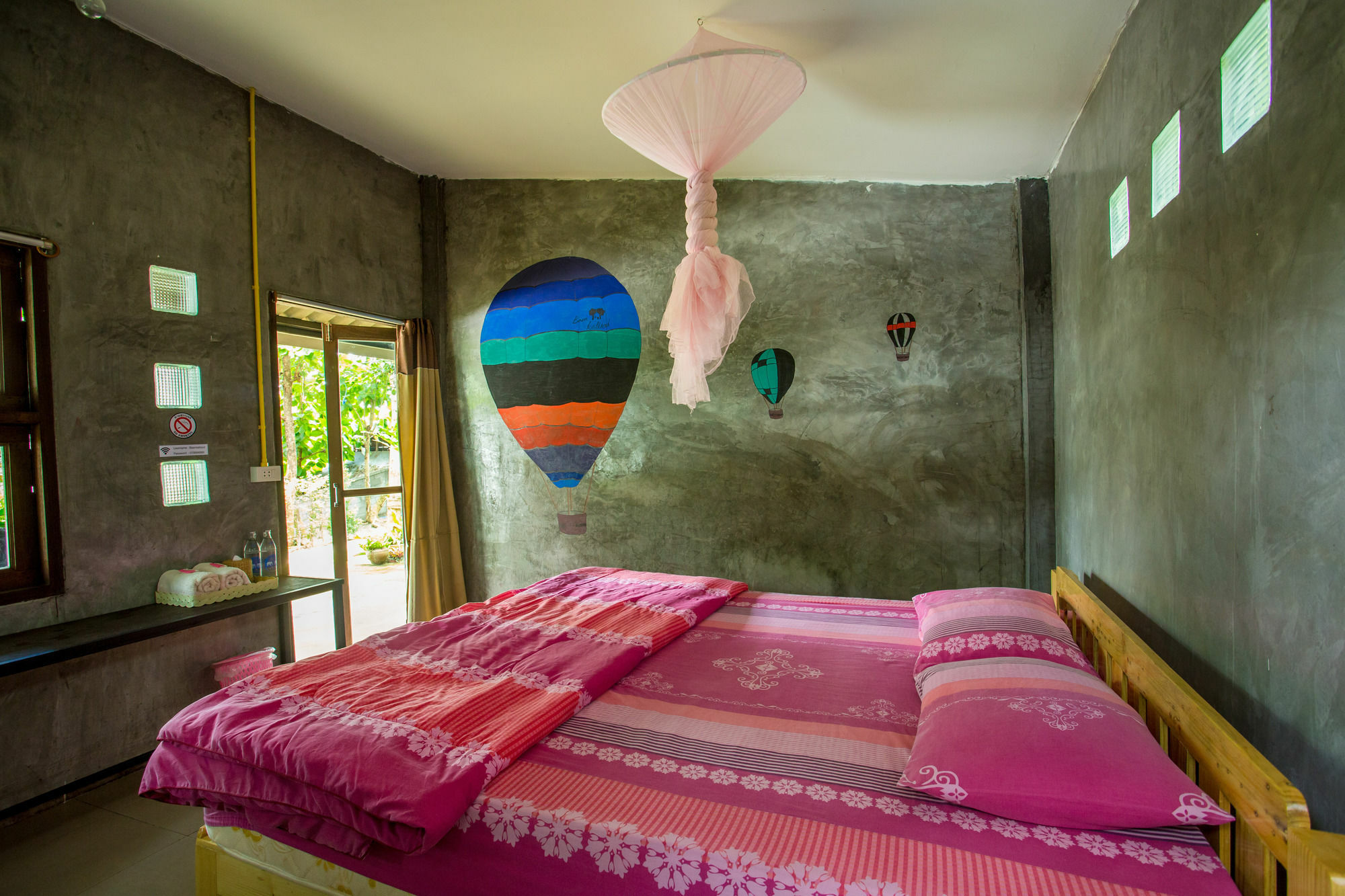 Hotel Baan Kati Sod Pai Esterno foto