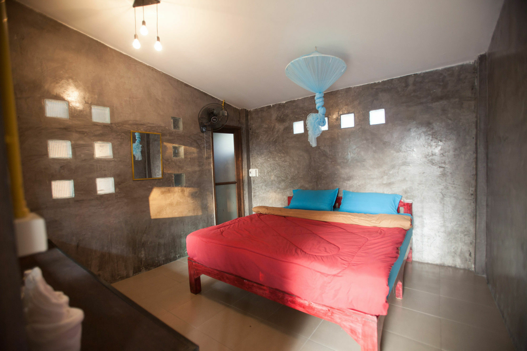 Hotel Baan Kati Sod Pai Esterno foto